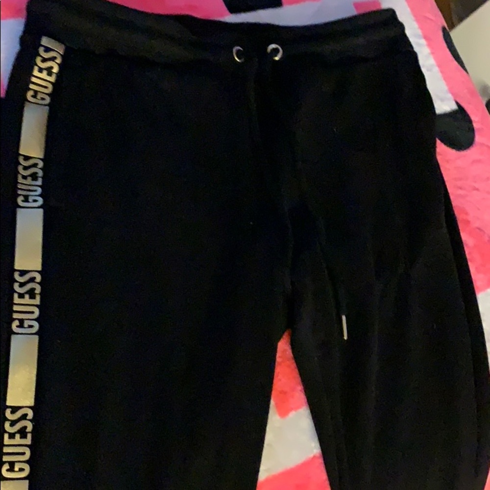 Guess sweatpants